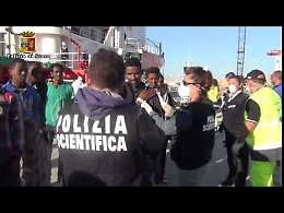 Pozzallo, fermati tre scafisti