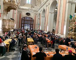 Covid, la morsa della crisi fotografata dalla Caritas di Catania: «Richieste d'aiuto aumentate di sei volte»