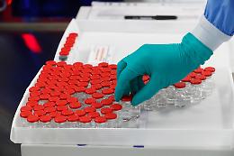 Musumeci candida la Sicilia alla produzione di vaccini: c'è già un bioreattore pronto