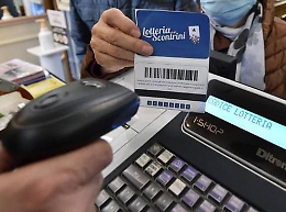 Lotteria degli scontrini, ecco la lista dei primi fortunati vincitori a cui andranno 100.000 euro ciascuno