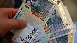 Catania, pusher 30enne trovato con cocaina e banconote false: arrestato