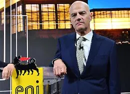Caso Eni-Nigeria, assolti Descalzi e gli altri: nessuna maxi-tangente