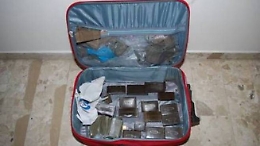 Doveva arrivare a Ragusa con 1,5 kg di hashish: fermata ai traghetti