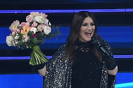 L'orgoglio di Laura Pausini per la candidatura Oscar da italiana