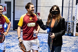 Misterbianco, partita-spettacolo con Cecilia Rodriguez al nuovo Padel Arena