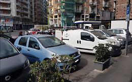 Catania: stalli per motocicli senza strisce in piazza S. M. della Guardia