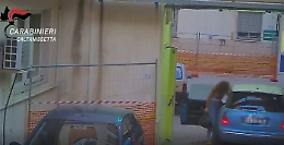 Gela, nella mensa dell'ospedale era un "Magna, magna": arresti e 36 indagati per furti in serie