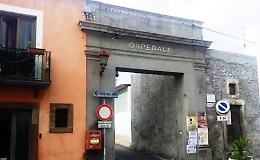 Lipari: punto nascite chiuso, bebé viene al mondo prima dell'arrivo dell'elisoccorso