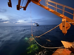 Al largo di Capo Passero prende forma il telescopio che darà la caccia alle particelle cosmiche più sfuggenti