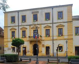 Palazzo Chigi impugna legge regione sugli enti locali e scioglie comune di Barrafranca