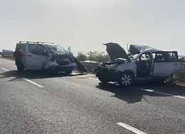 Incidente mortale nel Ragusano: 4 vittime nello scontro tra un'auto e un furgone