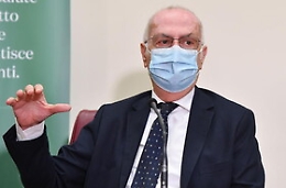 Vaccini, seconde dosi AstraZeneca: ecco cosa è stato deciso