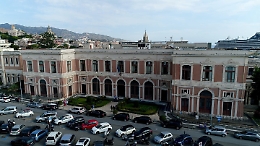 Insulti omofobi su Fb a ragazzo da docente dell'Università di Messina