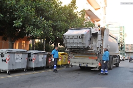 Appalto rifiuti Catania, finalmente la gara non va deserta: due offerte