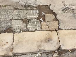 Avola (Sr): marciapiede sconnesso in via Silvio Pellico