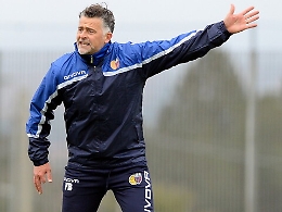 Calcio Catania in campo all’ora di pranzo: contro la vicecapolista Avellino il debutto di Baldini