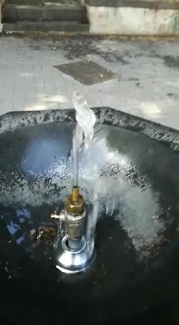 Catania: fontanella di piazza Santa Maria di Gesù chiede aiuto