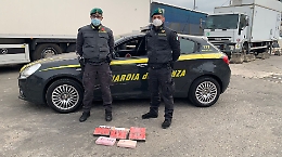 Sul camion con 10 chili di cocaina, catanese arrestato a Palermo