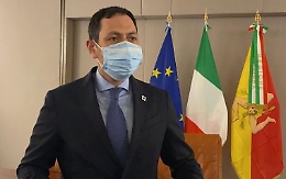 Dati Covid truccati,  tutti chiedono la testa di Razza ma Musumeci: «Giustizialisti!»