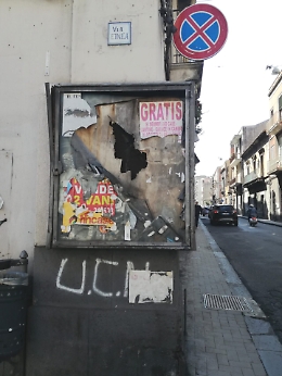Catania, via Etnea: obbrobrio pericoloso ancora non rimosso