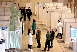 Target alle Regioni per arrivare a 500.000 vaccini al giorno: ecco quello della Sicilia