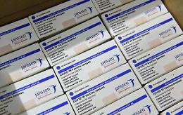 Vaccino Johnson &amp; Johnson, l'Ema dà l'ok: «Fattori di rischio non confermati»