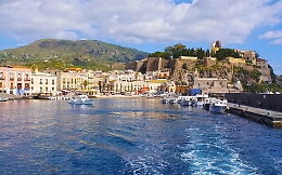 Colto da malore muore a Lipari mentre attende l'aliscafo