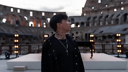 Stasera Ultimo in concerto dal Colosseo: un evento in live streaming da record