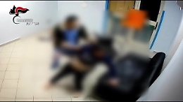Palermo, disabili mentali picchiati e umiliati nel centro di assistenza: 3 arresti