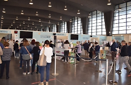 Covid, la Sicilia rilancia gli "Open day" con dosi di Pfizer e Moderna anche per over 12