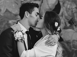 Il sì di Giorgia Palmas e Filippo Magnini tra pochi intimi