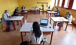 Maturità, niente tamponi e possibile rinvio per seconda dose vaccino ai prof