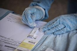 Catania, contagi fuori controllo: feste e autotest falsano numeri effettivi dei casi