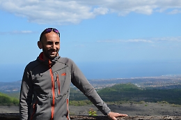 Giuseppe Distefano, «L'Etna è tutto per me ma va difesa dai vandali». Il videofotoreporter con le sue immagini mostra la bellezza del Vulcano nel mondo