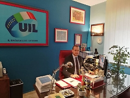 Migranti, Lampedusa al collasso e rischia anche il turismo. L'allarme del segretario generale della Uil agrigentina