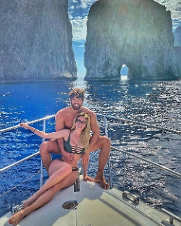 Diletta Leotta, una sirena tra i faraglioni di Capri con il suo Can
