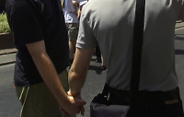 Coppia gay aggredita a Palermo, la Sicilia si scopre omofoba: ma la baby gang ha le ore contate