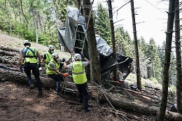 Tragedia funivia, in video Zdf forchettoni usati anche negli anni scorsi