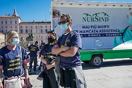 Caltanissetta, sindacato infermieri scrive all'Asp: «Chiamateci dottori»