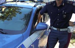 Palermo, colpisce due agenti con un seghetto: arrestato