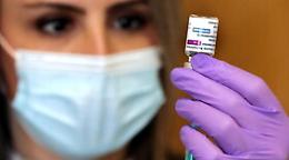 Vaccini, bloccate in Sicilia le seconde dosi AstraZeneca per gli under 60
