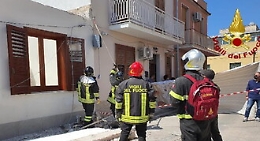 Incidente sul lavoro ad Avola: crolla ballatoio, un operaio morto e uno ferito