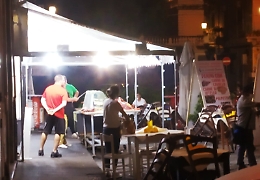 Catania, polizia e vigili urbani interrompono festa in una villa