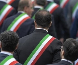 Comuni siciliani a rischio tracollo finanziario: sindaci scrivono a Draghi