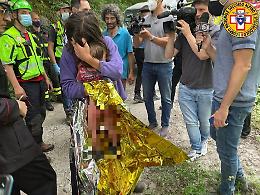 Il giornalista che lo ha trovato: "Ho sentito un lamento e ho chiamato 'Nicola'. Un'emozione immensa