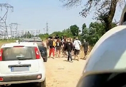 Il rave no mask nel paesino con un focolaio in corso di variante Delta