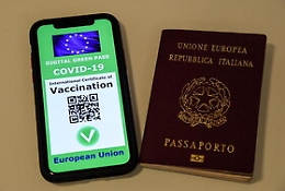 Al via il green pass Ue: sar&agrave; valido in tutta Europa