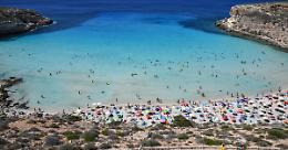 Isola dei Conigli dal 15 luglio su prenotazione (al massimo 25 all'ora)