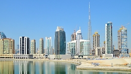 Studenti bloccati a Dubai, una mamma catanese: «Sequestrati e costretti a stare accanto a chi ha il Covid»