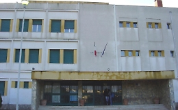 Raid vandalico in una scuola a Caltanissetta: denunciati 7 minorenni